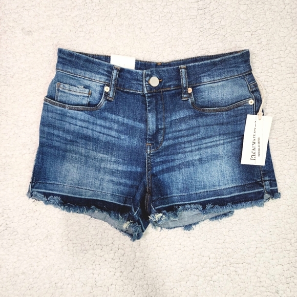 NWT Blanknyc Cutoffs - Picture 5 of 9